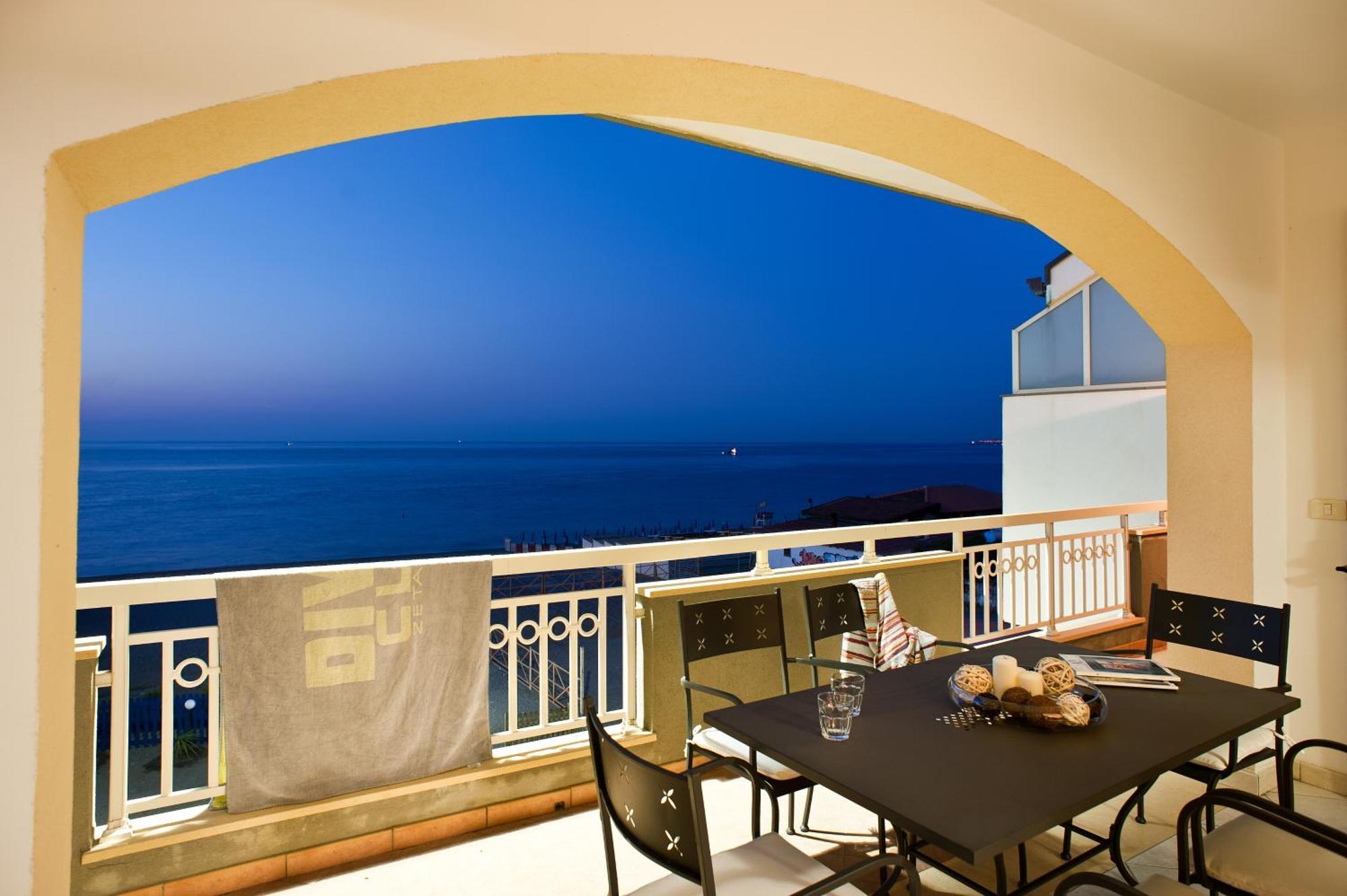 Casa Vacanze Samira Fondachello  Bagian luar foto