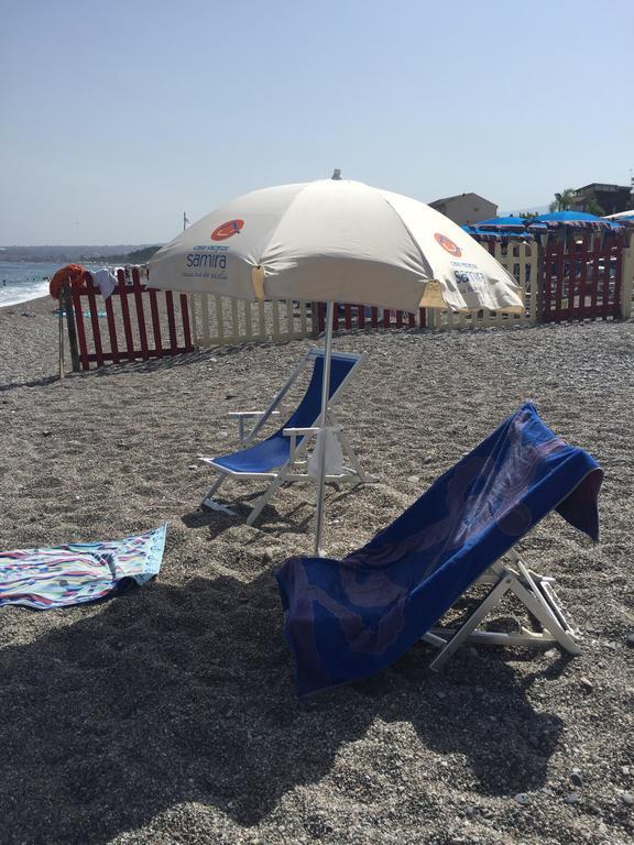 Casa Vacanze Samira Fondachello  Bagian luar foto