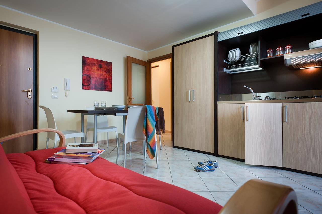 Casa Vacanze Samira Fondachello  Bagian luar foto