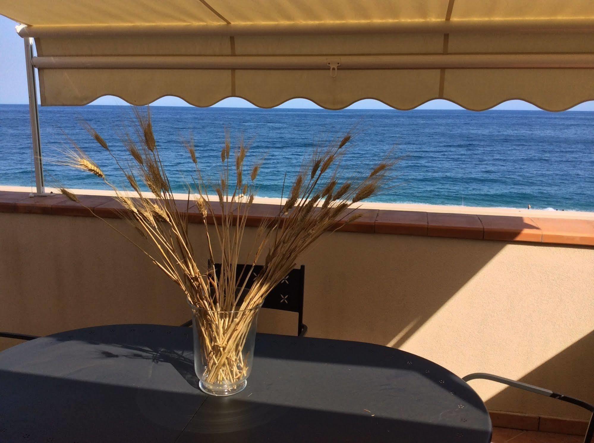 Casa Vacanze Samira Fondachello  Bagian luar foto